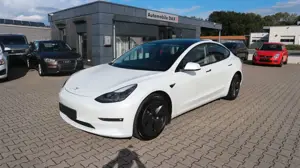 Tesla Model 3 Dual AWD