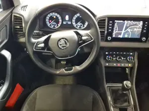 Skoda Karoq 1.6 TDI SCR Ambition LED NAV Bild 3