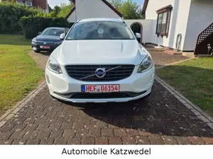 Volvo XC60 Ocean Race 2WD/Automatik/Garantie Bild 2