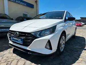 Hyundai i20 blue 1.2 Classic AU+HU neu inkl. M+S