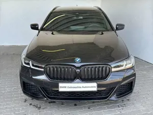 BMW 530 e xDrive Tour. M Sport LiveCock.LED.AHK.ParkA