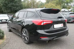 Ford Focus ST Kombi, Head-Up, Navi, LED, ACC, Kamera Bild 4