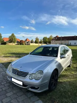 Mercedes-Benz C 180 Kompressor Sportcoupe Automatik