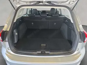 Ford Focus Turnier 1.0 EcoBoost Hybrid Aut. COOLCONNEC Bild 3