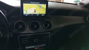 Mercedes-Benz CLA 200 SB Auto Navi Leder Totw Rückf Scheckheft Bild 3