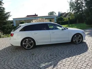 Audi A6 A6 Avant Avant 2.0 TFSI quattro S tronic SLine