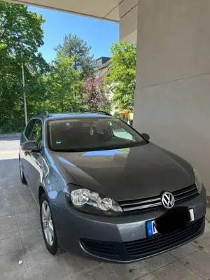 Volkswagen Golf 1.6 TDI DPF Comfortline