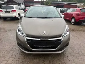 Peugeot 208 Active 123TKM 8Fach SHeft Tüv 01.2027 Bild 2