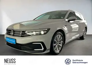 Volkswagen Passat Variant GTE 1.4 TSI DSG R-Line +PANO+NAVI Bild 1