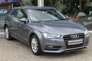 Audi A3 Attraction Xenon/AHK /Navi/ Bild 2