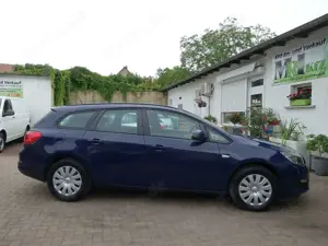 Opel Astra J 1,6 Sports Tourer, EU6, Motorenschaden ! Bild 4