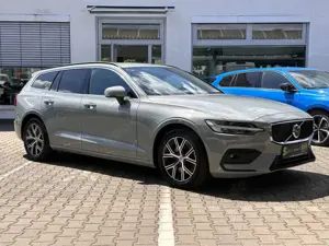 Volvo V60 Kombi B3 Core *ACC*beh.Lenk*Sitzh.v/h* Bild 5