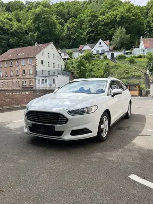 Ford Mondeo Turnier 2.0 TDCi Start-Stopp PowerShift-Aut Titani