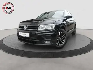 Volkswagen Tiguan Comfortline NAVI KAM LED SH AHK ACC HIGH