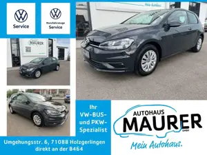Volkswagen Golf 1,0 TSI Trendline AHK Navi PDC Klima Bluetoot