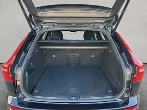 Volvo XC60 XC60 2.0 B4 D Plus Dark Bild 5
