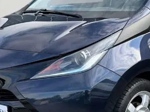 Toyota Aygo 1.0 69PS x-play touch *R-KAMERA* Bild 5