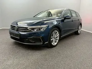 Volkswagen Passat Variant GTE*ACC*WIDE*KAMERA*CARPLAY*LED Bild 1