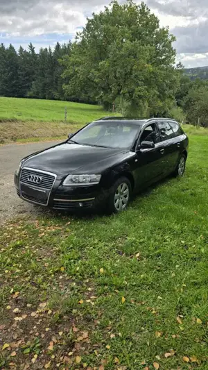 Audi A6 * Avant * 2.4l