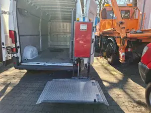 Peugeot Boxer 335 L3H2 Avantage Edition 130 Lift Ladebordwand!