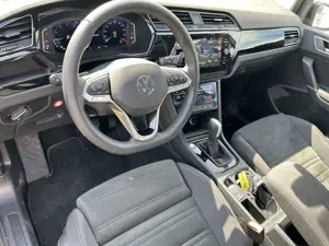 Volkswagen Touran Touran 1.5 TSI ACT OPF DSG Highline Bild 3