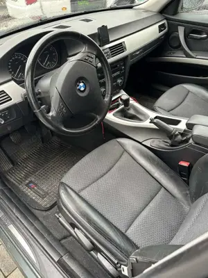 BMW 318 318i Bild 4