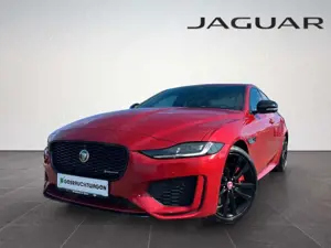 Jaguar XE P300 R-DYNAMIC HSE AWD
