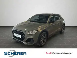 Audi A1 30 TFSI Sportsitze, SHZ, PDC
