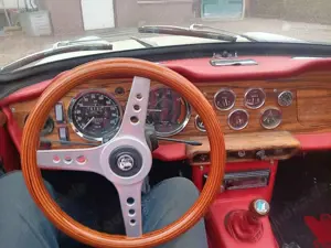 Triumph TR6 Bild 5