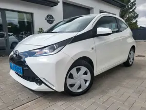 Toyota Others Aygo AYGO x-play*KLIMA*Bluetooth*ZV*TOP*49000km*
