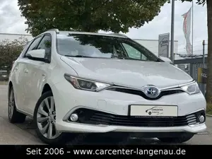 Toyota Auris Touring 1.8 Sports Hybrid Executive