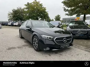 Mercedes-Benz E 220 E 220 d Avantgarde Distronic LED Ambiente Kamera Bild 3