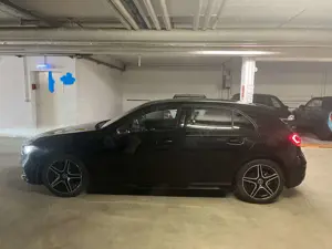 Mercedes-Benz A 180 A 180 7G-DCT AMG Line Advanced Plus