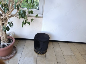 Eleganter Samt-Hocker   Pouf mit goldener Verzierung