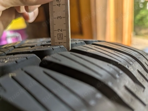 2 Stk. Winterreifen 215 65 R16 ohne Felge Bild 5