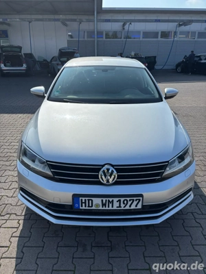 Volkswagen jetta.Auto
