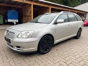 Toyota Avensis Combi Sol 2.0-l-D-4D