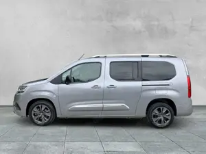 Toyota Proace City 1.2T L2 7-Sitzer Verso +NAVI+KAMERA+ Bild 2