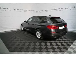 BMW 525 d  Touring LED+Navi+Leder+Kamera+PDC Bild 3