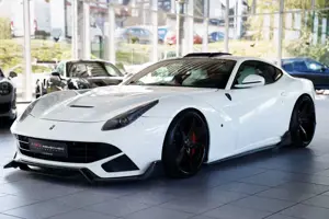 Ferrari F12 Berlinetta *Einzelstück *Carbon *Lift *22 * Bild 3