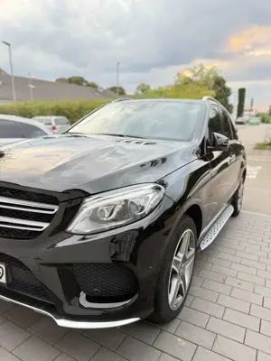 Mercedes-Benz GLE 350 d 4Matic 9G-TRONIC AMG Line