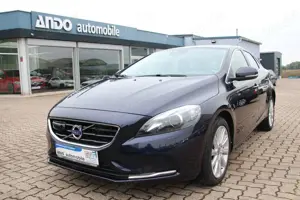 Volvo V40 2.0 Momentum D3 150PS DigiTacho/Spur/Xenon