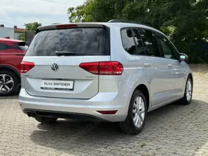 Volkswagen Touran KAMERA LED NAVI ACC Bild 3