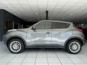 Nissan Juke Tekna 4x4 AUTOM*NAVI*MFL*360°*KLIMA*TEMP Bild 2