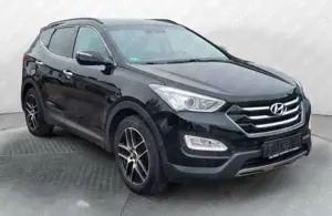 Hyundai SANTA FE 2.2CRDI Premium 4WD*Automatik*Leder*AHk