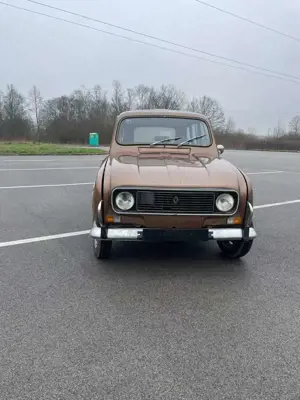 Renault R 4 TL Special