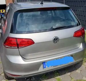 Volkswagen Golf 1.6 TDI BlueMotion Technology Comfortline Bild 3