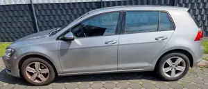 Volkswagen Golf 1.6 TDI BlueMotion Technology Comfortline Bild 2