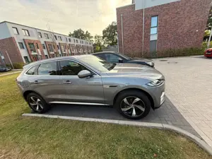 Jaguar F-Pace F-Pace D165 AWD