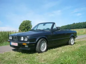 BMW 325 325i Cabrio E30 - VFL Chrommodell Originalzustand